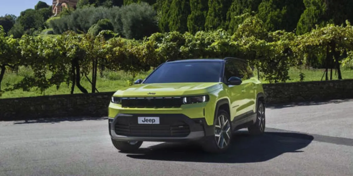 Novo Jeep Compass chega à Europa 100% eletrificado: entenda as mudanças e até onde pode ir com um tanque cheio