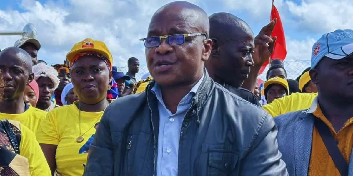 Filho do presidente do PODEMOS agredido em Manica: casa invadida e documentos do partido roubados